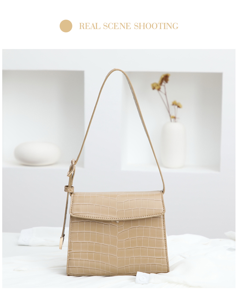 Balenciaga small square bag_10