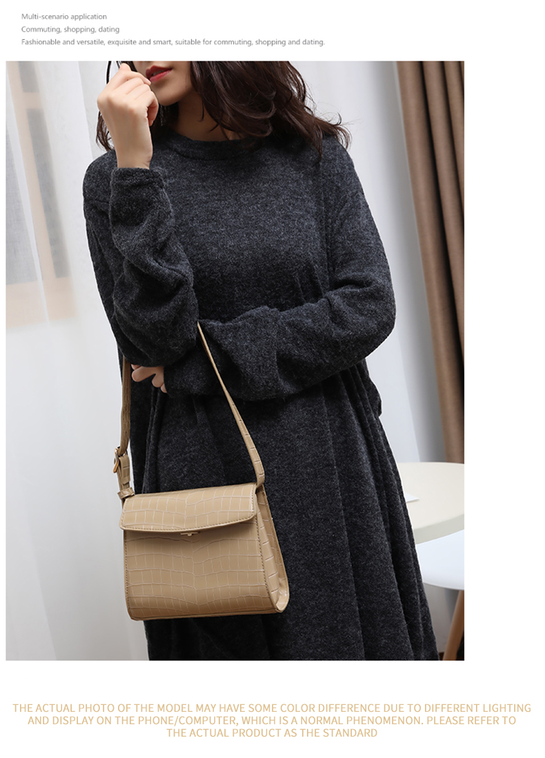 Balenciaga small square bag_09