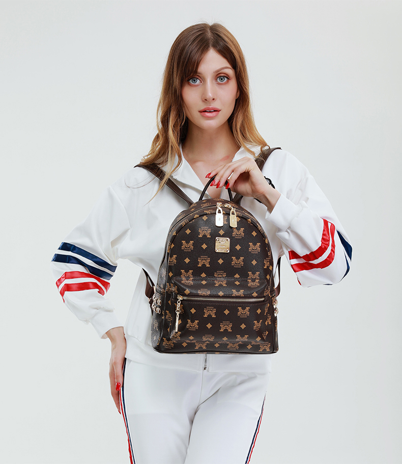 MCM backpack large size_17